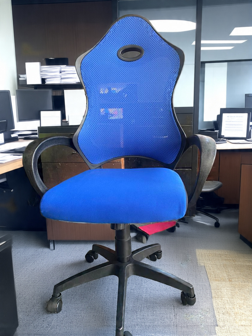 Silla Gamer GXT Azul NUEVA - Imagen 2